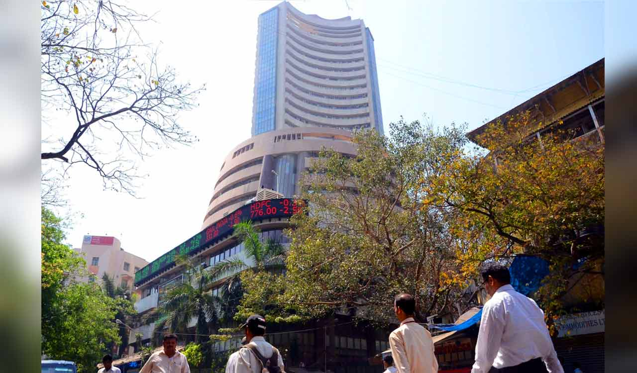 Nifty, Sensex Open Flat as Investors Eye US-India Trade Deal