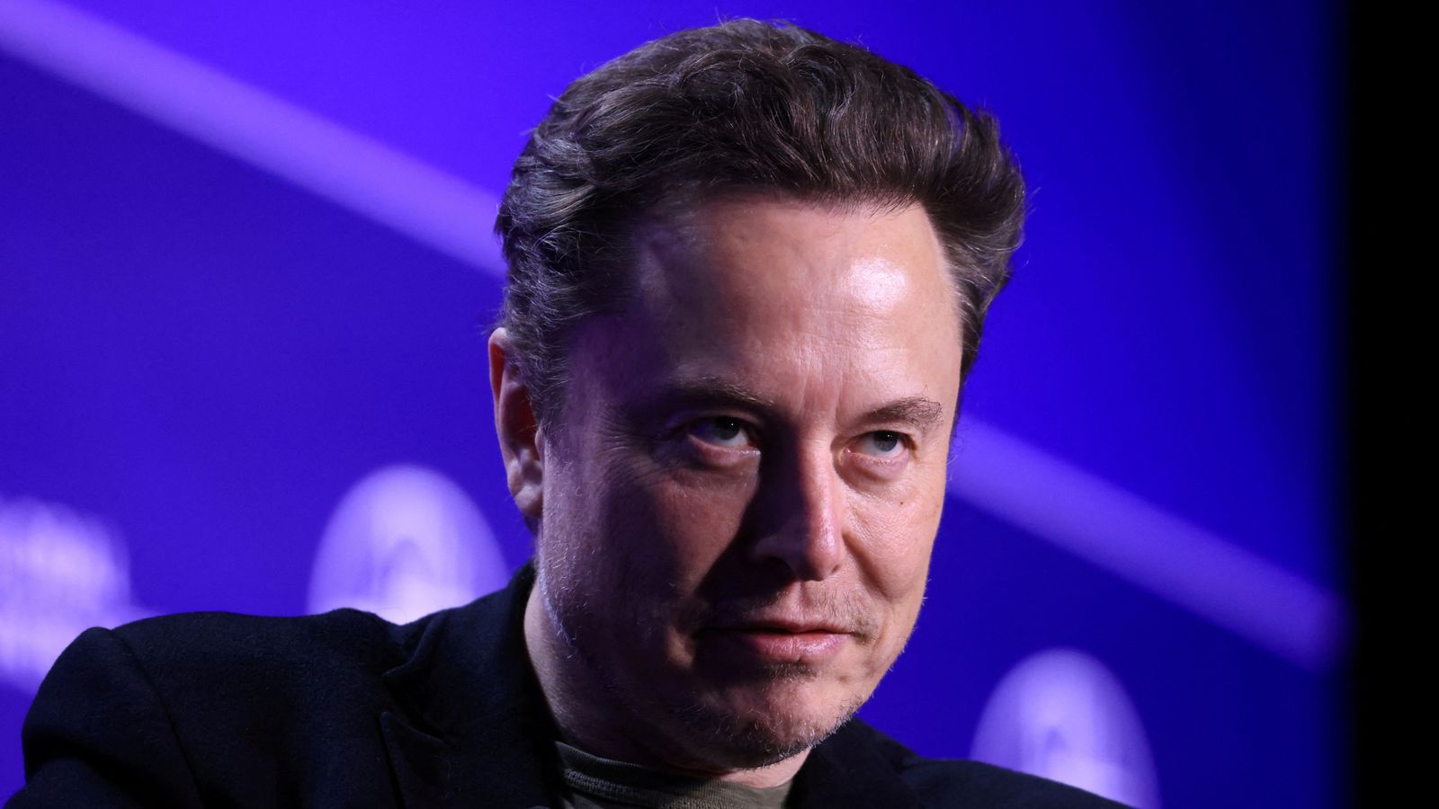 Tesla Shareholders Approve Elon Musk’s Record $1 Trillion Pay Package