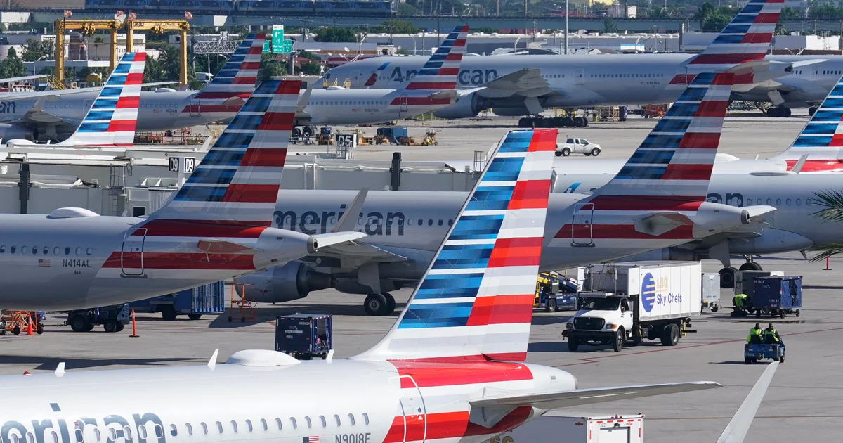 US Flight Cancellations Surge as Airlines Enforce Government Shutdown Order