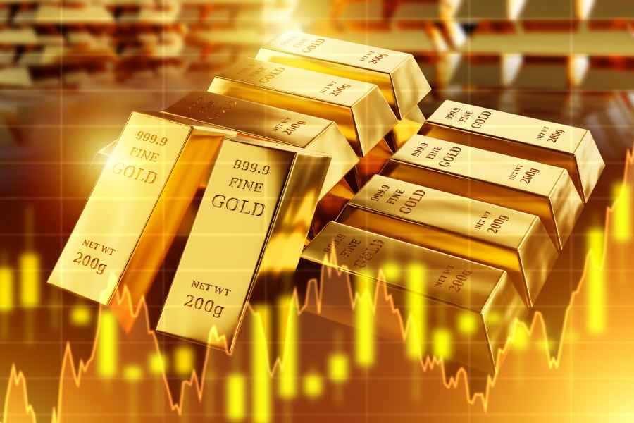Gold Jumps Over 1% as Rate-Cut Hopes and Economic Slowdown Concerns Boost Safe-Haven Demand