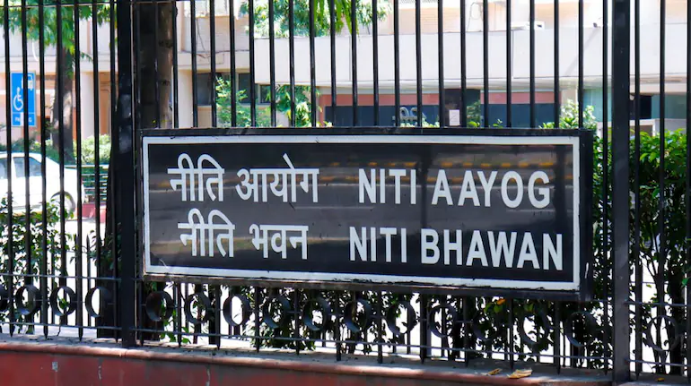 Niti Aayog Warns: Quality Control Orders Could Tilt Market Against MSMEs