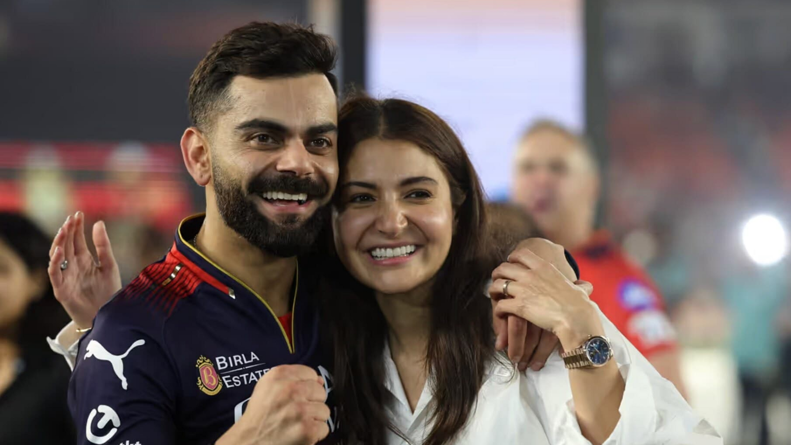 Anushka Sharma Responds to Viral Reel Claiming She Supported Virat Kohli During His “Downfall”