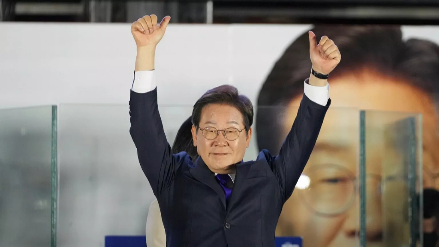 Haunted By Past Injury, Korean President Launches War On Dangerous Worksites