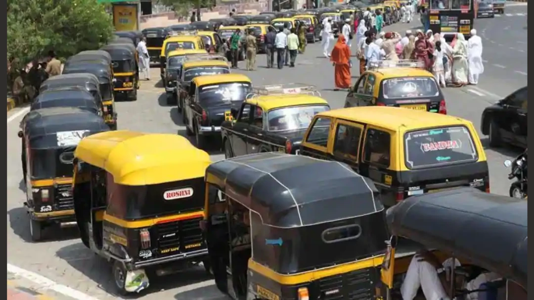 CNG Crisis Disrupts Mumbai Region; Taxi & Auto Services Likely To Suffer