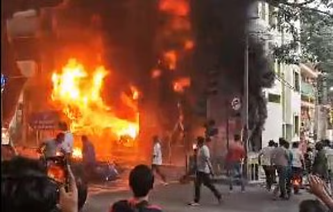EV Inferno in Kota: Massive Fire Guts Electric Bike Showroom, Vehicles Turn to Ashes