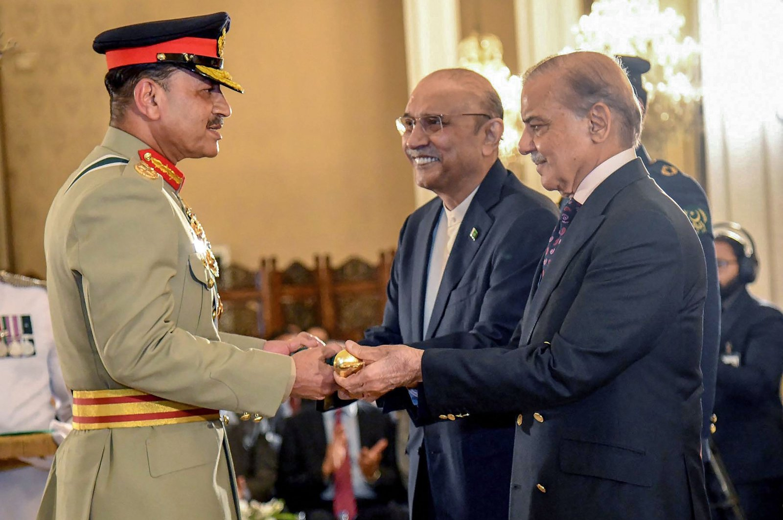 Pakistan President Approves Asim Munir as Country’s First Chief of Defence Staff
