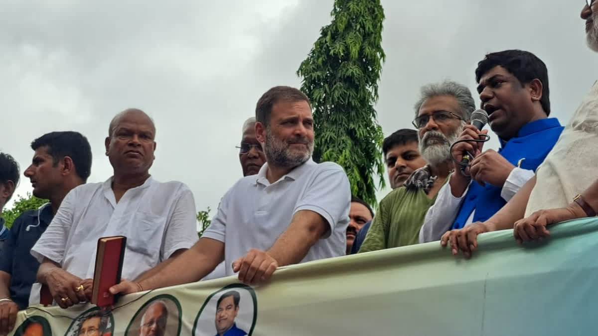 LoP Rahul Gandhi Meets Workers’ Unions, Flags Concerns Over Labour Codes