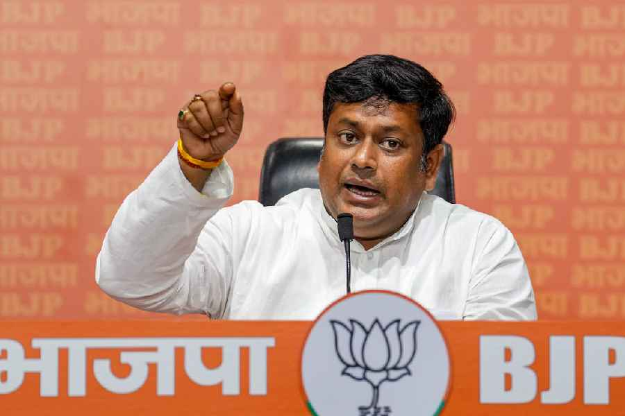 Sukanta Majumdar Slams Mamata Banerjee Over Remarks On Voter List Deletions