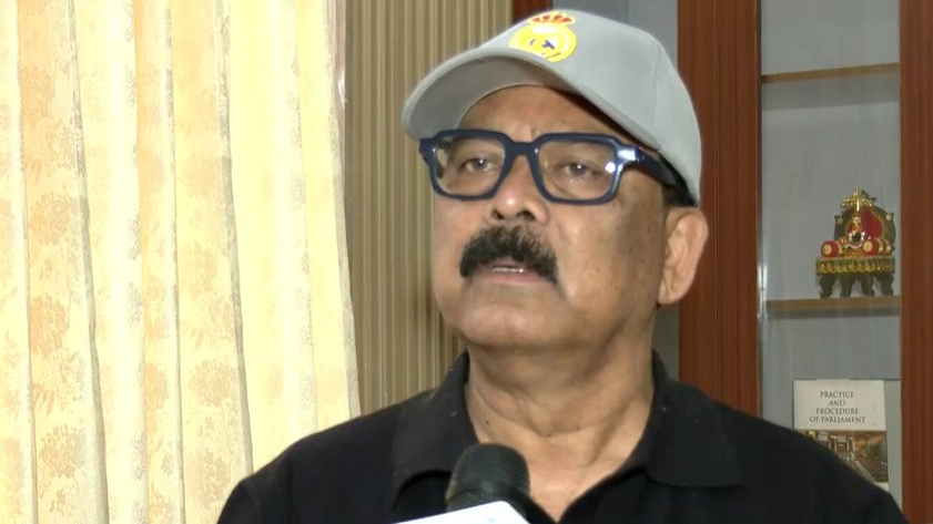 Govt Is Running Away From Discussions, Doesn’t Even Want To Listen: Sukhdeo Bhagat Hits Out At Centre On Pollution