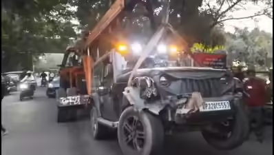Delhi Teen Rents Thar, Crashes Into Vehicles As He Panics Seeing Family