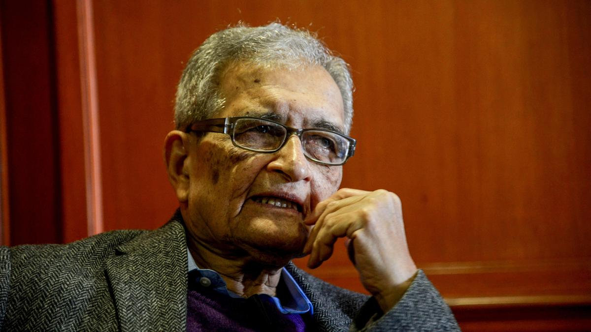 Notice Issued to Amartya Sen Over Logical Discrepancy, West Bengal CEO Says