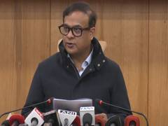 Na Nal Raha, Na Jal Raha, Bas Desh Jal Raha: Kapil Sibal Hits Out at Centre